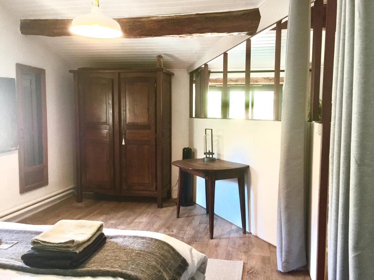 Mas De La Pauze Bed & Breakfast