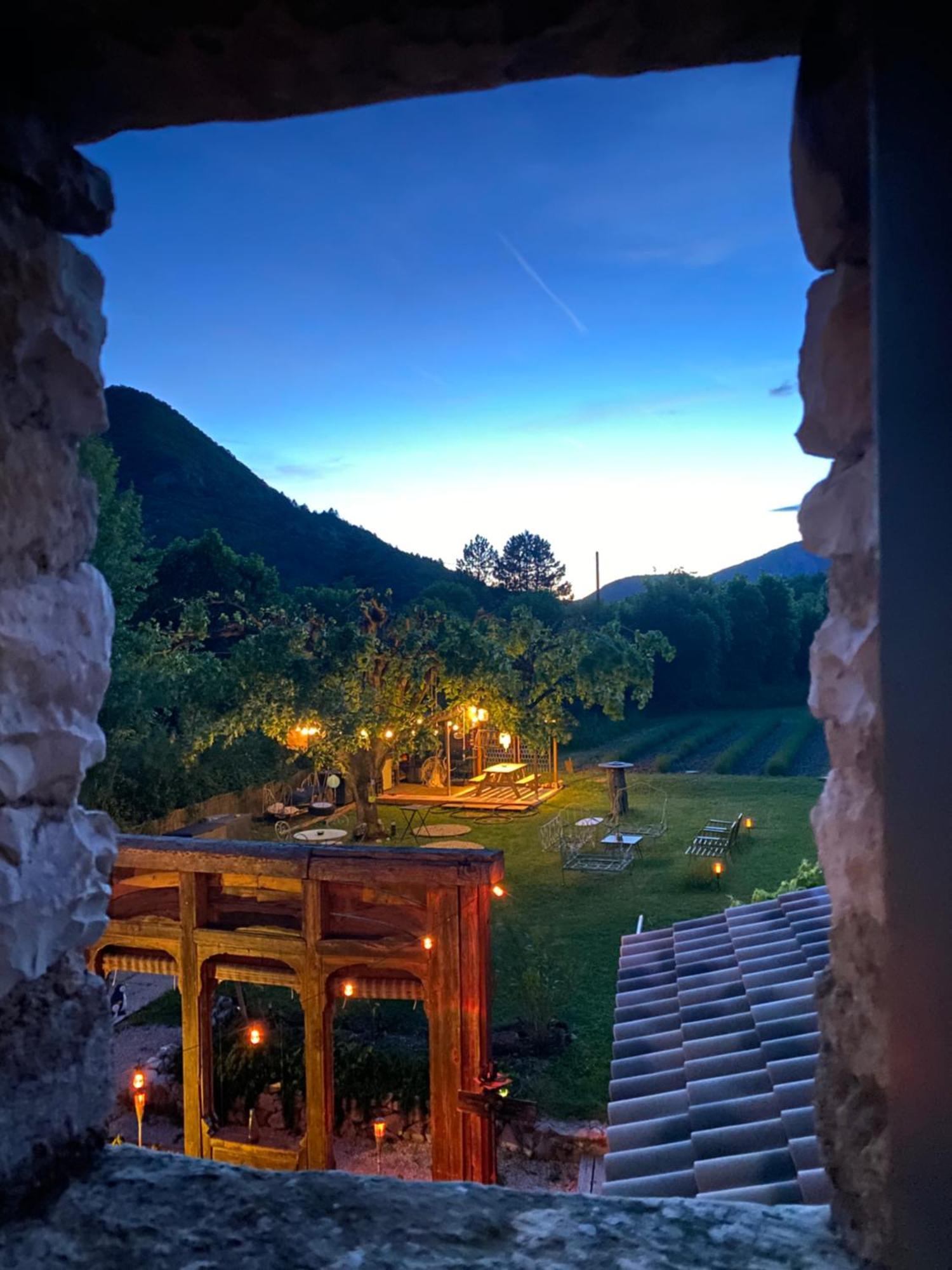 Mas De La Pauze Bed & Breakfast *